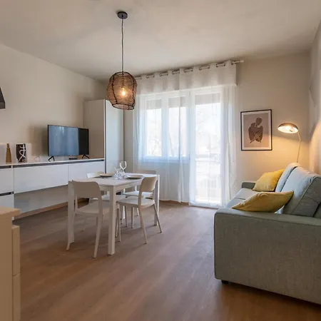 Riviera Miani 2 Apartamento *