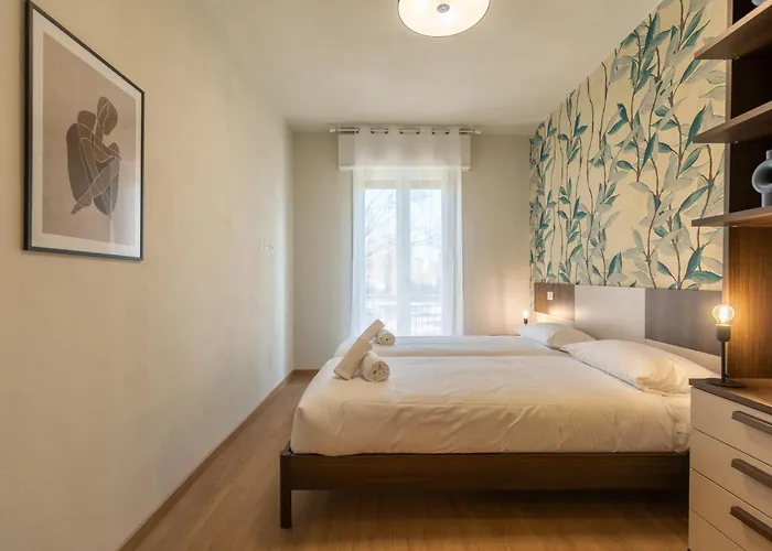Apartament Riviera Miani 2 *