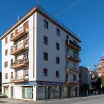 아파트 Riviera Miani 2 *